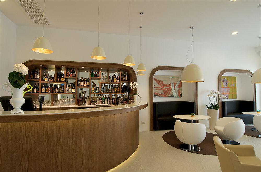 Hotel Plaza Сорренто Экстерьер фото